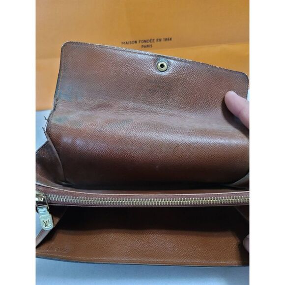 Louis Vuitton Monogram Bifold Sarah Long Wallet.  TH0958 - Picture 5 of 6